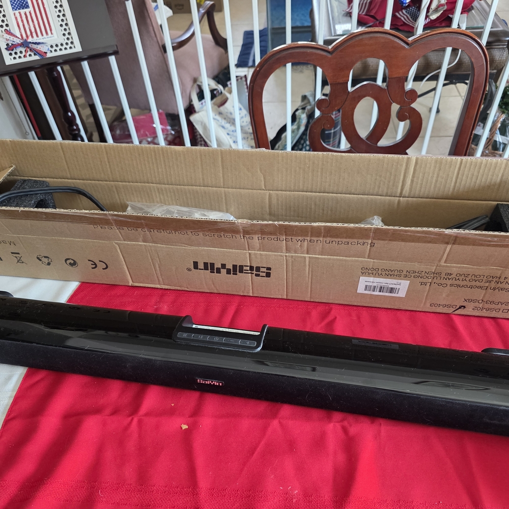 SOLD ON ANOTHER SITE Saiyin Black TV Sound Bar